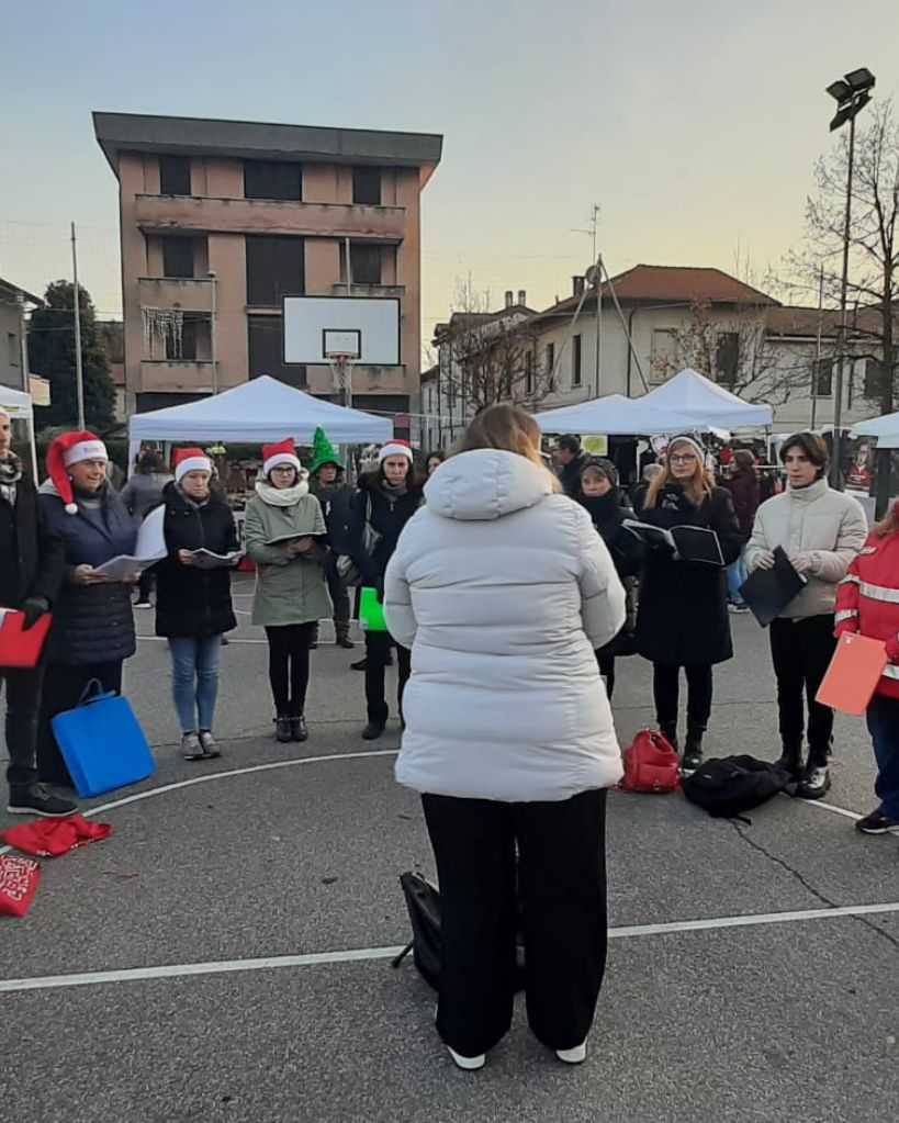 Esibizione al Christmas in Red della CRI di Paderno Dugnano (MI)